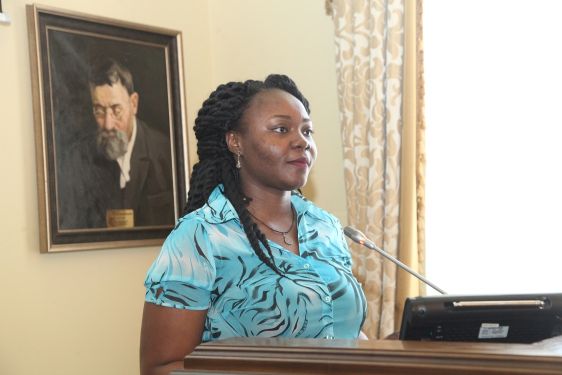 190404 Halimat at the podium-1